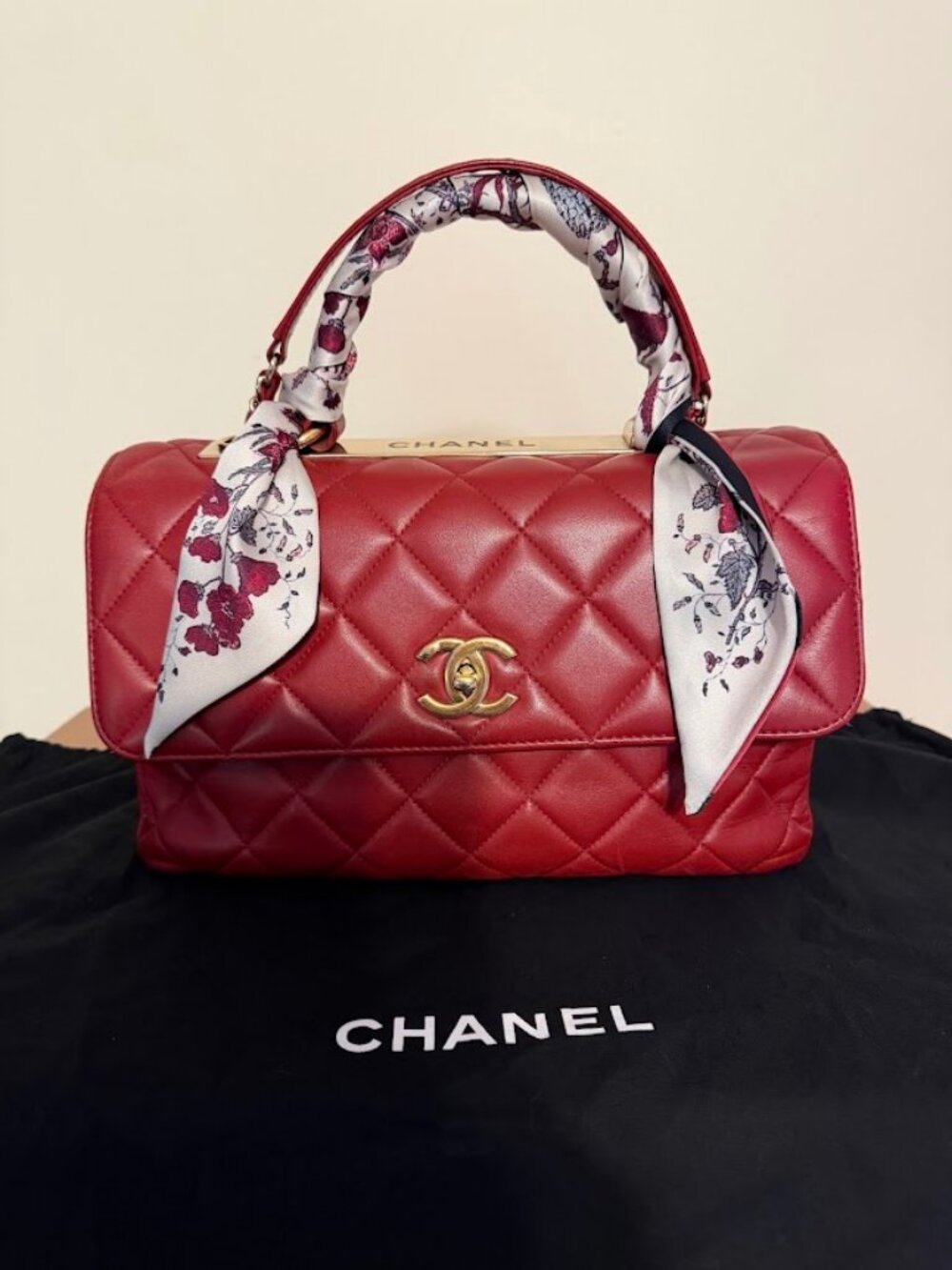 CHANEL Medium Lambskin Trendy in Gold Hardware + Dust Bag-Excellent Condition
